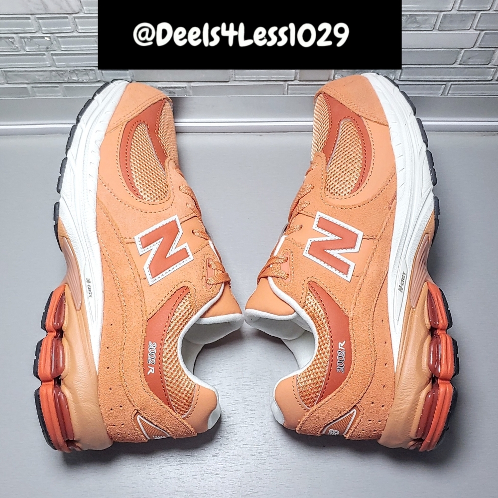 New Balance 2002R Running Womens Size 8.5/Kids 7 Clay Orange - Picture 5 of 7